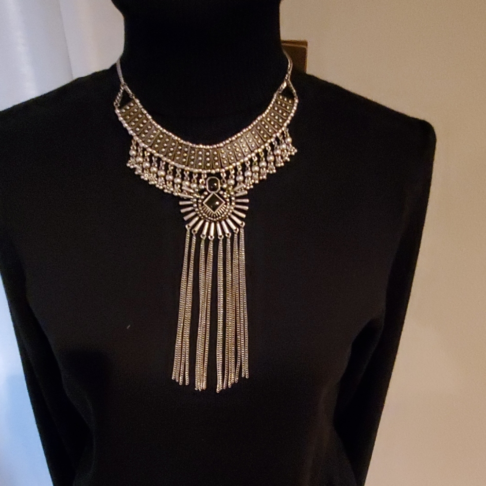 Forever 21 Silvertone Necklace